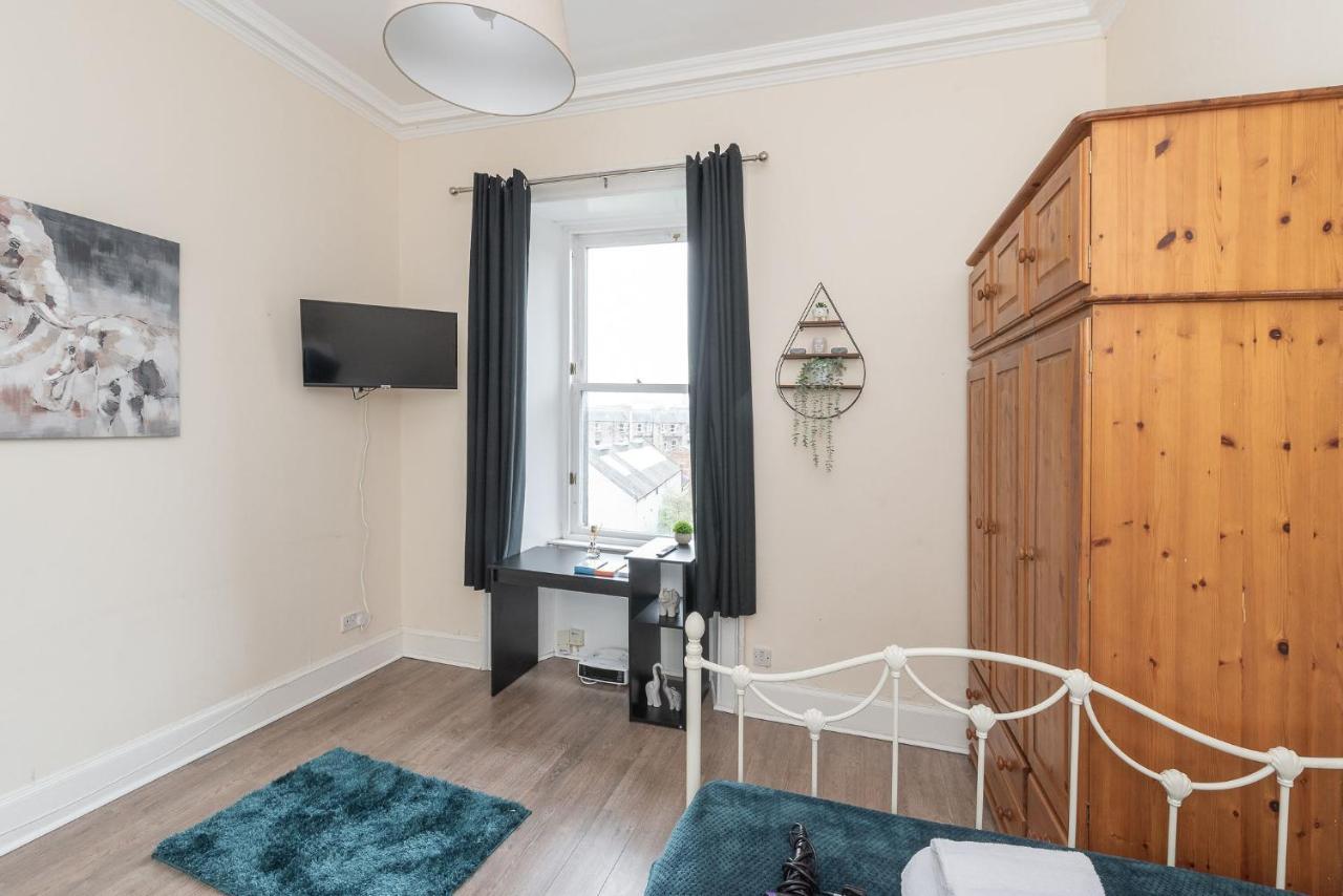 Spacious Ensuite Rooms In Edinburgh City Centre - Excellent Location Exterior photo